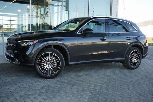 2026 Mercedes-Benz GLC 300 4MATIC