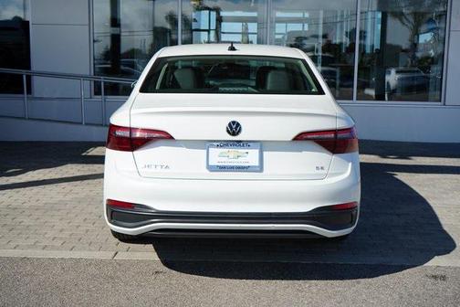 2023 Volkswagen Jetta 1.5T SE