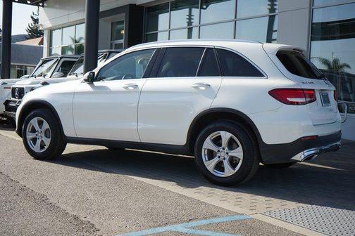 2017 Mercedes-Benz GLC 300 Base