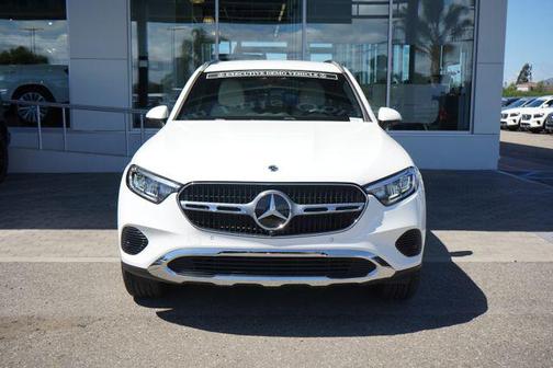 Polar White 2026 Mercedes-Benz GLC 300 4MATIC