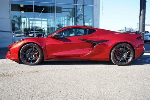 Red Mist Metallic Tintcoat 2025 Chevrolet Corvette Z06