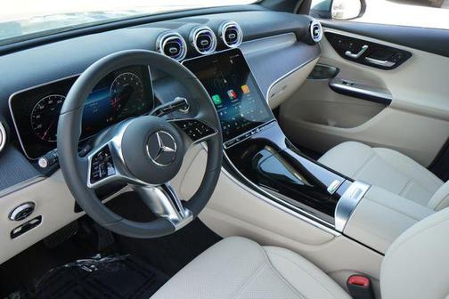 Verde Silver Metallic 2026 Mercedes-Benz GLC 300 Base