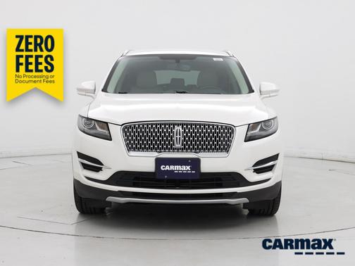 White 2019 Lincoln MKC