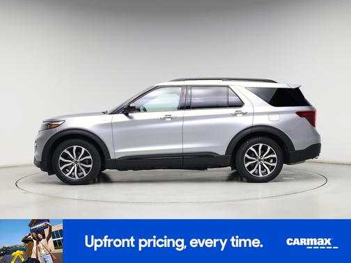 Silver 2024 Ford Explorer ST-Line