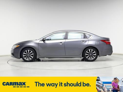 2016 Nissan Altima SV