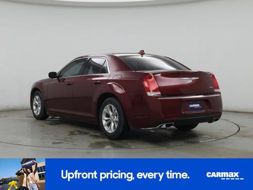 2018 Chrysler 300 Touring