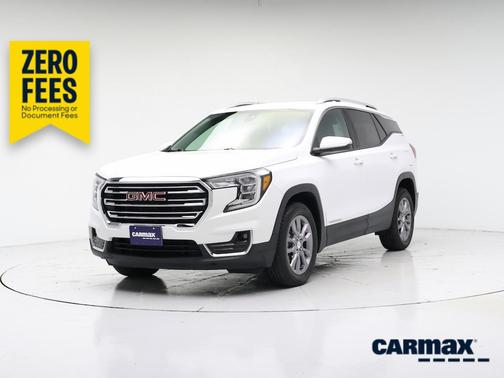 White 2022 GMC Terrain SLT