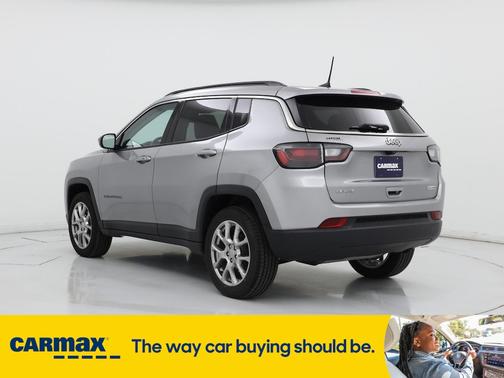 2022 Jeep Compass Latitude Lux