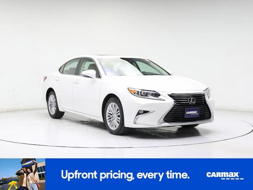 White 2018 Lexus ES 350