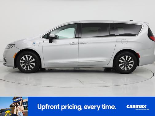 2023 Chrysler Pacifica Hybrid Limited