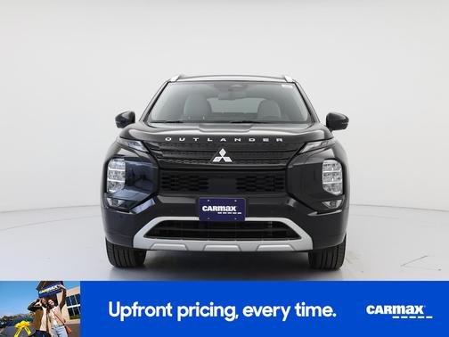 Black 2023 Mitsubishi Outlander SEL