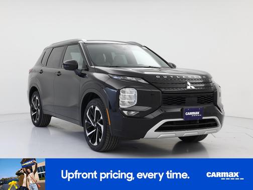 Black 2023 Mitsubishi Outlander SEL