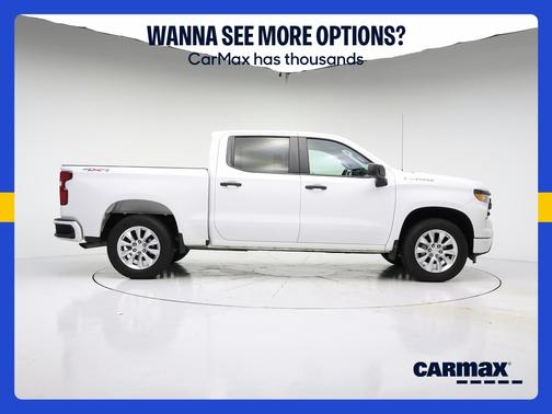 White 2022 Chevrolet Silverado 1500 Custom