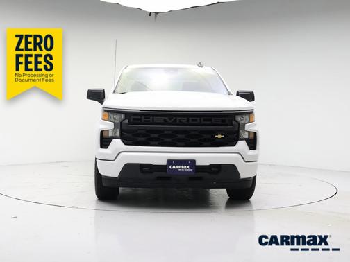 White 2022 Chevrolet Silverado 1500 Custom