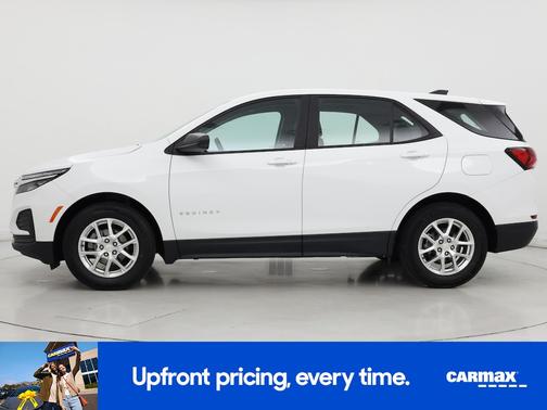 White 2022 Chevrolet Equinox LS
