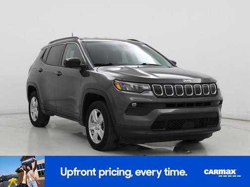 Gray 2022 Jeep Compass Latitude