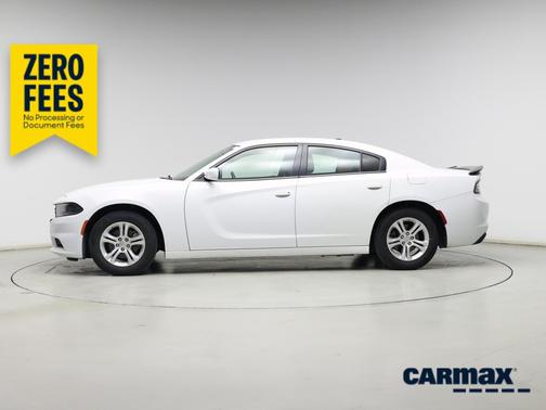White 2022 Dodge Charger SXT