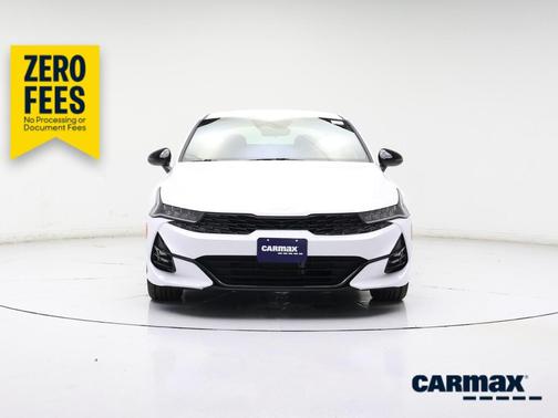 White 2022 Kia K5 GT-Line