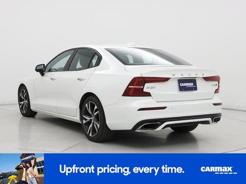 2019 Volvo S60 T6 R-Design
