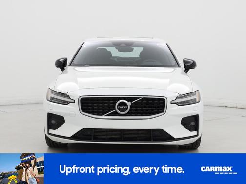 2019 Volvo S60 T6 R-Design