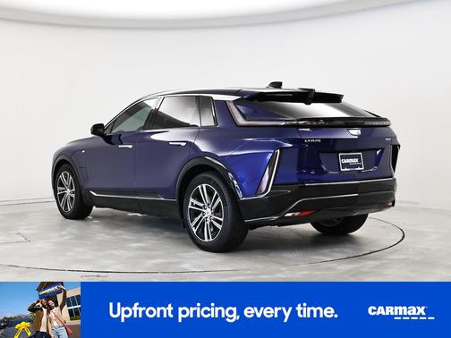 2024 Cadillac LYRIQ Luxury 2