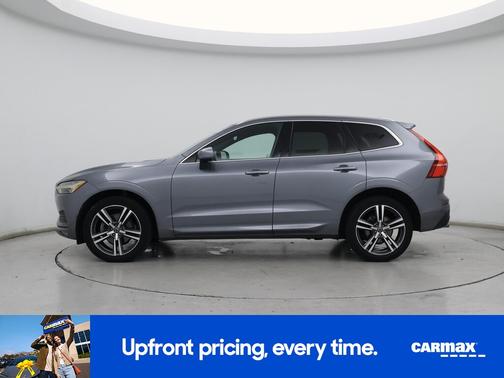 2021 Volvo XC60 T5 Momentum