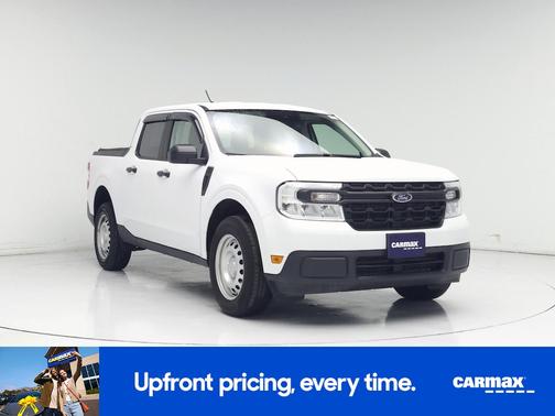 White 2024 Ford Maverick XL