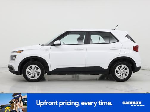 2023 Hyundai VENUE SE