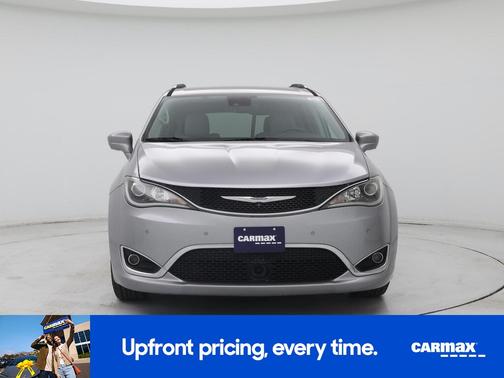 Silver 2017 Chrysler Pacifica Touring L-Plus