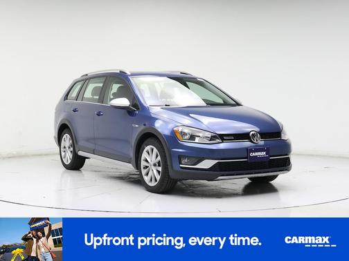 Blue 2017 Volkswagen Golf Alltrack S