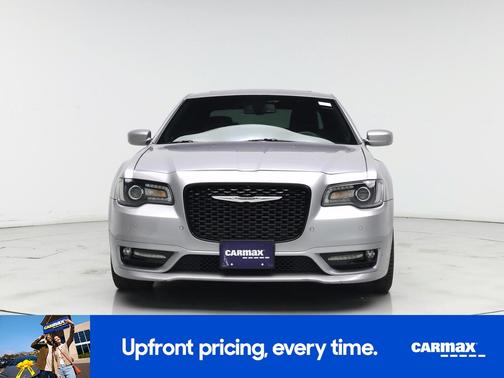 2018 Chrysler 300 S