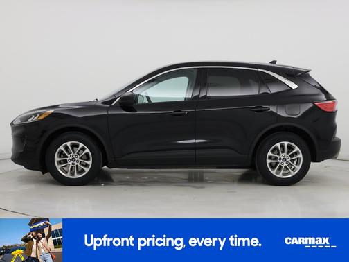 Black 2022 Ford Escape SE