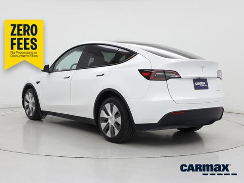White 2023 Tesla Model Y Long Range