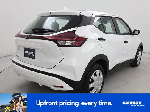 2023 Nissan Kicks S