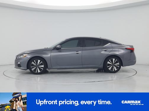 Gray 2021 Nissan Altima SV