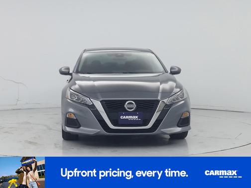 Gray 2021 Nissan Altima SV