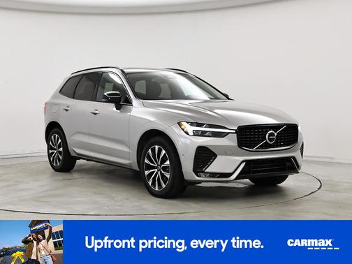 Silver 2024 Volvo XC60 B5 Plus Dark Theme