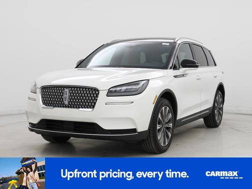 White 2022 Lincoln Corsair Reserve