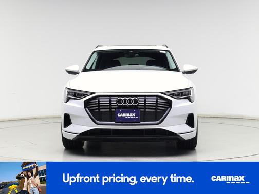 2023 Audi e-tron Premium Plus