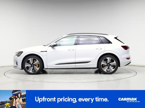 2023 Audi e-tron Premium Plus