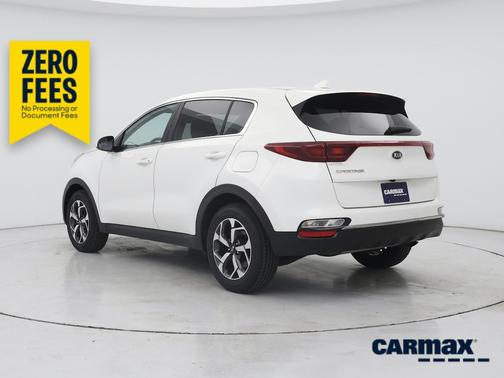 White 2020 Kia Sportage LX