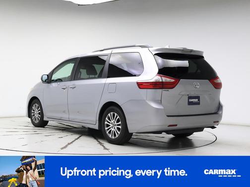 2018 Toyota Sienna XLE