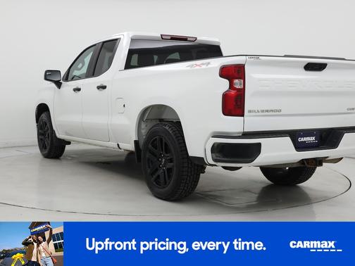White 2022 Chevrolet Silverado 1500 Custom