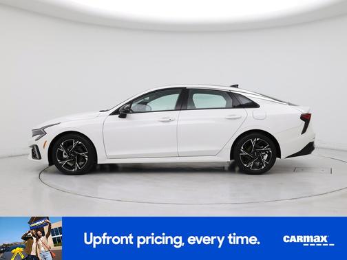 White 2025 Kia K5 GT-Line