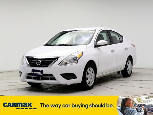 2017 Nissan Versa SV