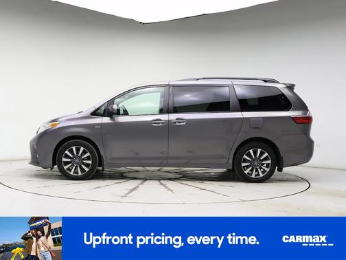 2020 Toyota Sienna XLE