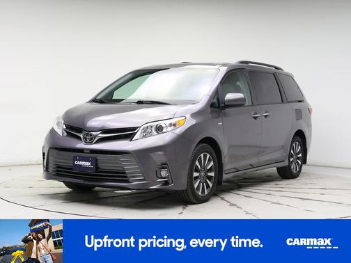 2020 Toyota Sienna XLE
