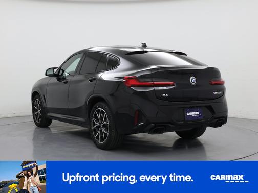 Black 2022 BMW X4 M40I