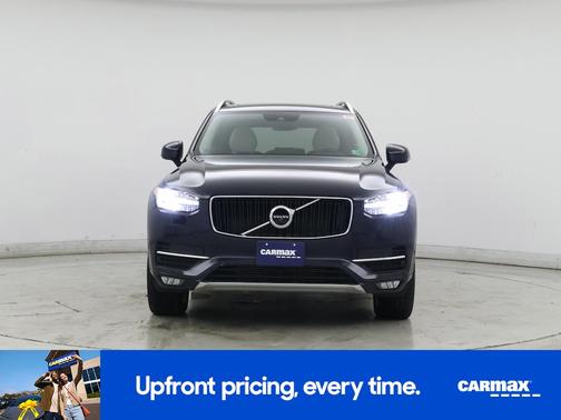 2017 Volvo XC90 T6 Momentum