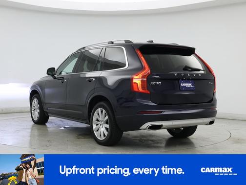 2017 Volvo XC90 T6 Momentum